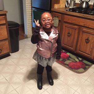 Meet your Posher, Stanley